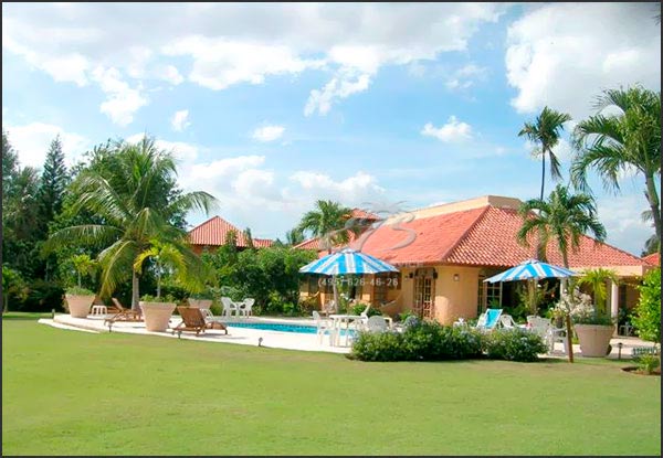 Villa Barranca Oeste, О-ва Карибского бассейна, Доминикана. Нажмите для увеличения изображения.